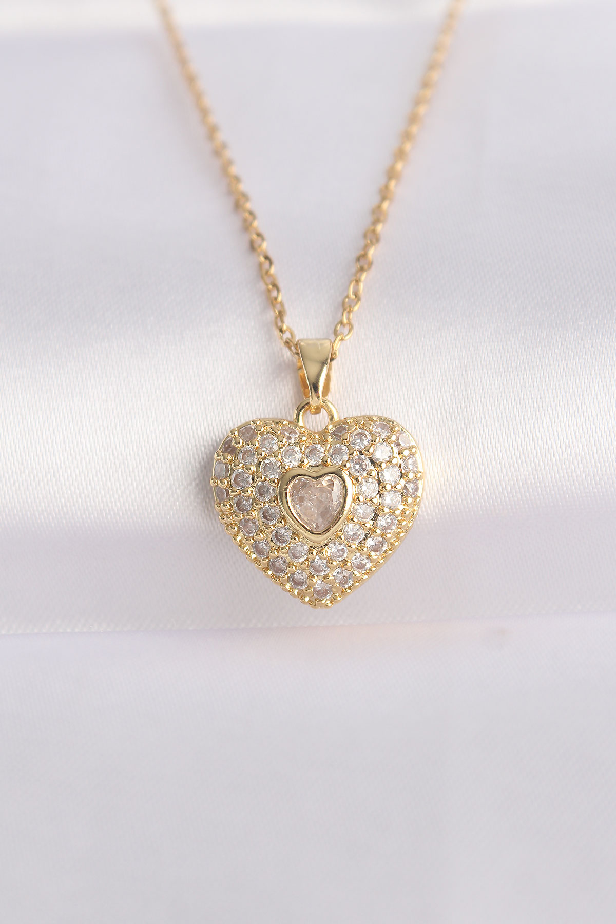 316L Çelik Zincir Gold Renk Zirkon Taşlı Kalp Kolye - Bayi Depom 316L Çelik Zincir Gold Renk Zirkon Taşlı Kalp Kolye - Bayi Depom