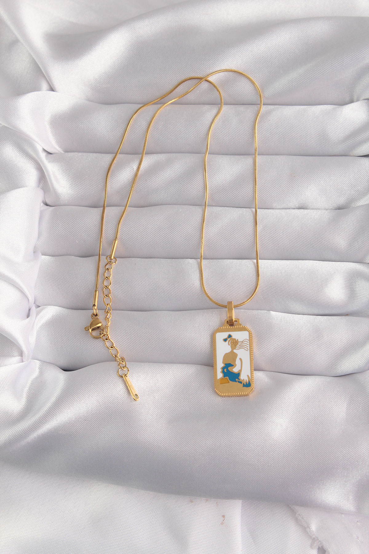 316L Çelik Gold Renk Beyaz Mineli Kız Figür Tarot Kolye - Bayi Depom