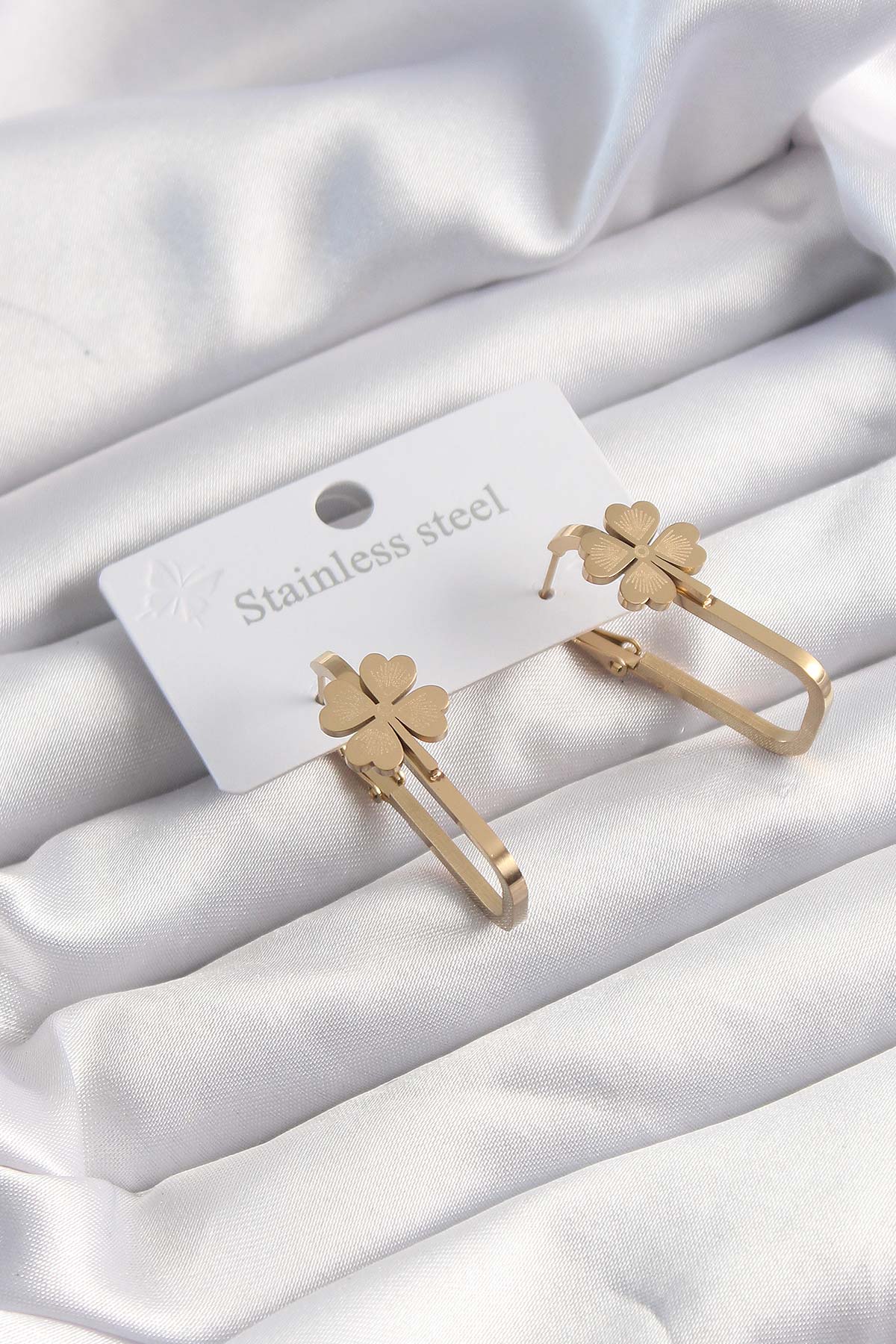316L Çelik Gold Renk Geometrik Yonca Model Küpe - Bayi Depom 316L Çelik Gold Renk Geometrik Yonca Model Küpe - Bayi Depom