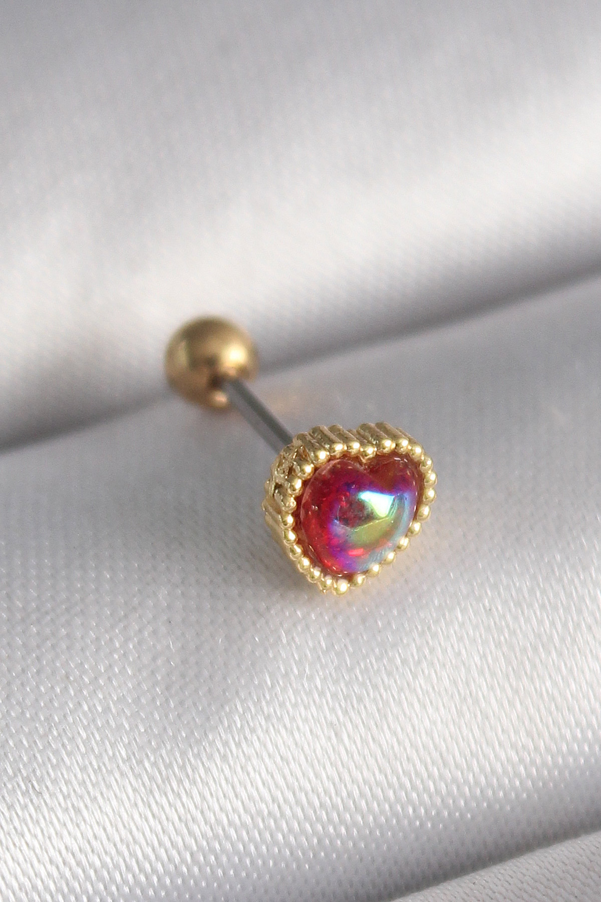 316L Çelik Gold Renk Kırmızı Mineli Kalp Tragus Piercing - Bayi Depom 316L Çelik Gold Renk Kırmızı Mineli Kalp Tragus Piercing - Bayi Depom