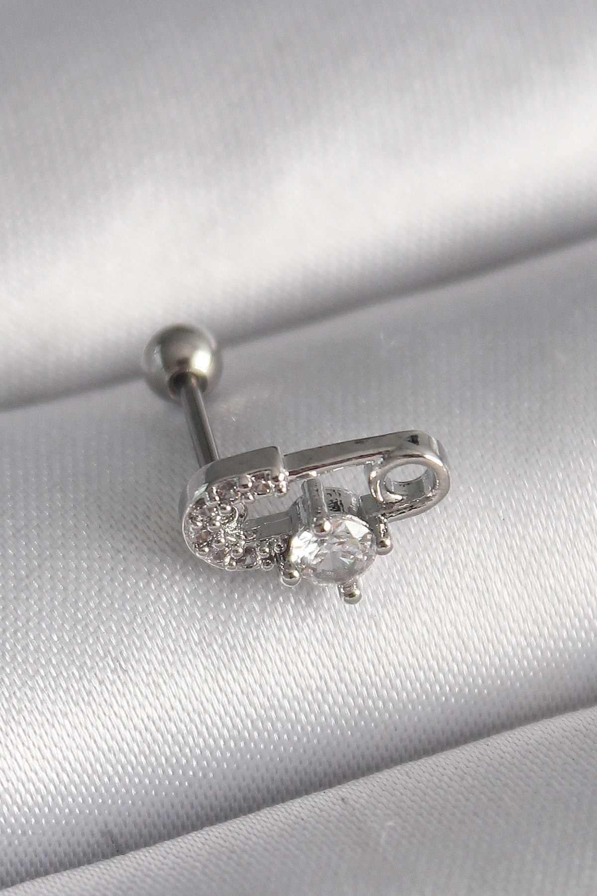 316L Çelik Gümüş Renk Zirkon Taşlı Toplu İğne Tragus Piercing - Bayi Depom 316L Çelik Gümüş Renk Zirkon Taşlı Toplu İğne Tragus Piercing - Bayi Depom