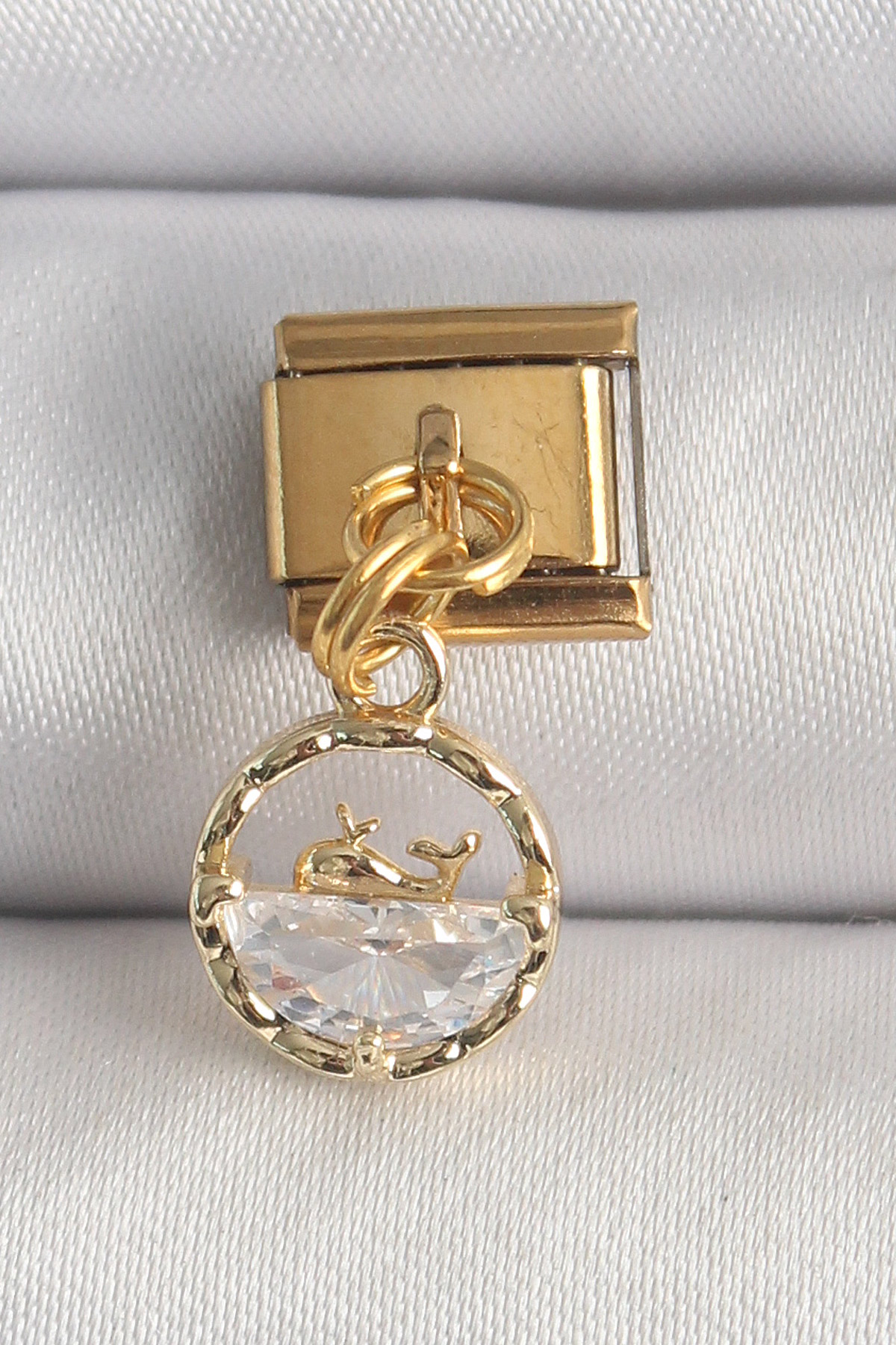 316L Çelik Gold Renk Sallantı Zirkon Taşlı Balina Model Nomination Charm - Bayi Depom