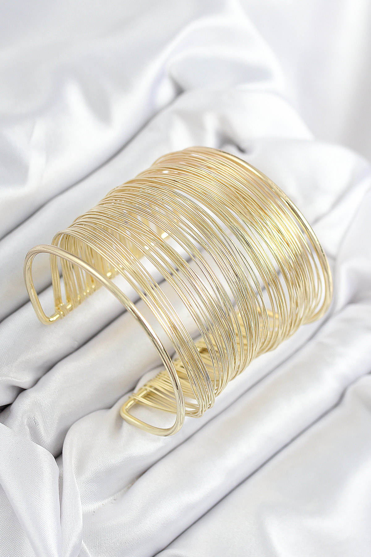 Pirinç Tel Sarma Model Gold Renk Kadın Bileklilk - Bayi Depom Pirinç Tel Sarma Model Gold Renk Kadın Bileklilk - Bayi Depom