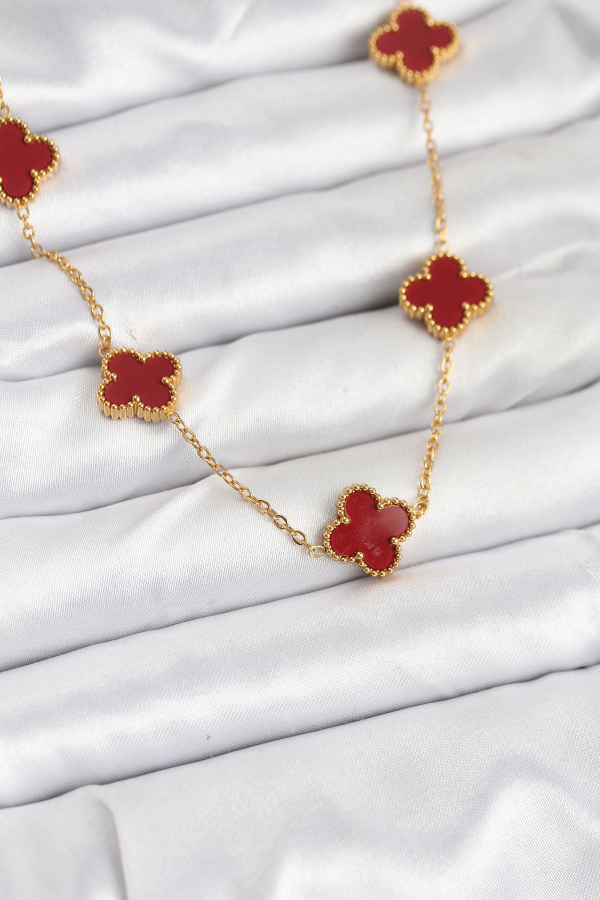 316L Çelik Gold Renk Zincir Bordo Yonca Kadın Kolye - Bayi Depom 316L Çelik Gold Renk Zincir Bordo Yonca Kadın Kolye - Bayi Depom