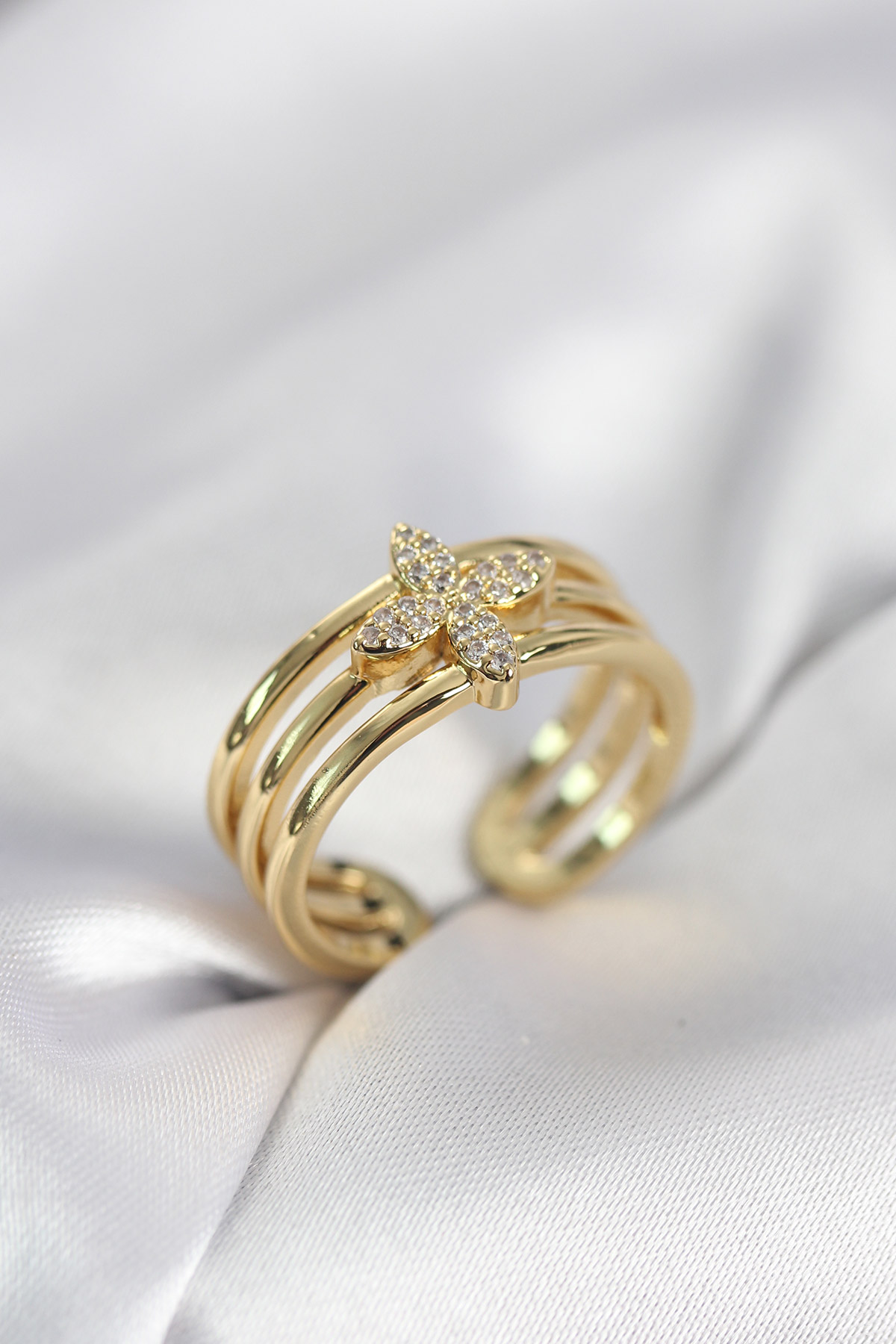 Gold Renk Zirkon Taşlı Yonca Model Kadın Yüzük - Bayi Depom Gold Renk Zirkon Taşlı Yonca Model Kadın Yüzük - Bayi Depom