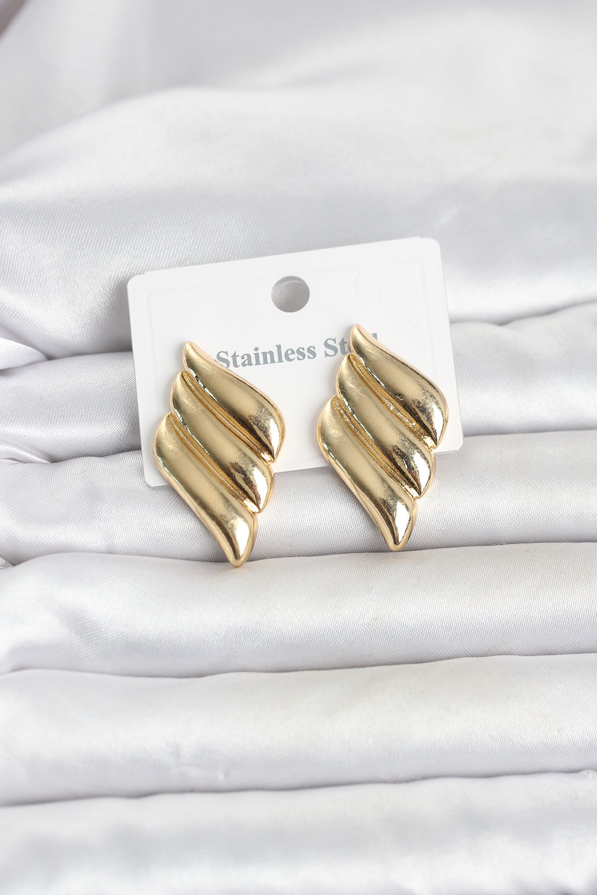 316L Çelik Gold Renk Motif Model Kadın Küpe - Bayi Depom 316L Çelik Gold Renk Motif Model Kadın Küpe - Bayi Depom