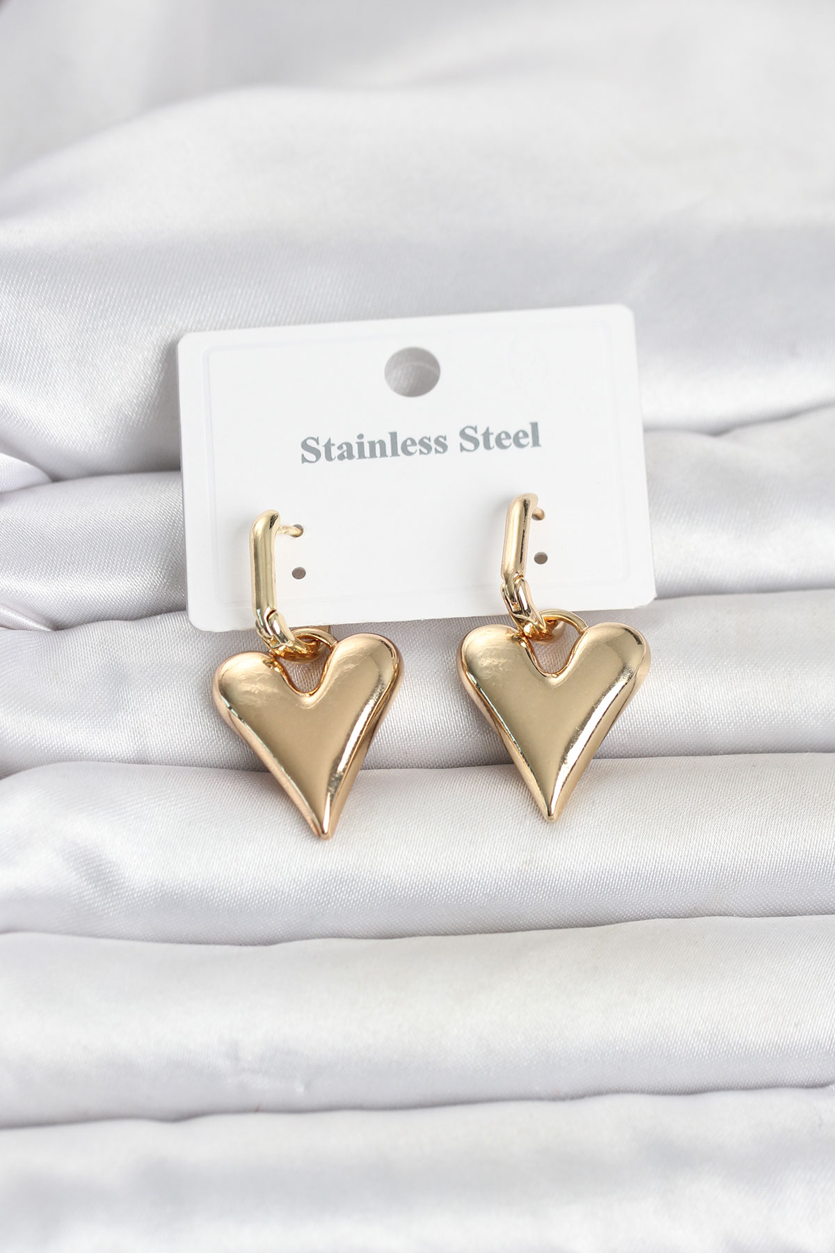 316L Çelik Gold Renk Kalp Modelli Kadın Küpe - Bayi Depom 316L Çelik Gold Renk Kalp Modelli Kadın Küpe - Bayi Depom