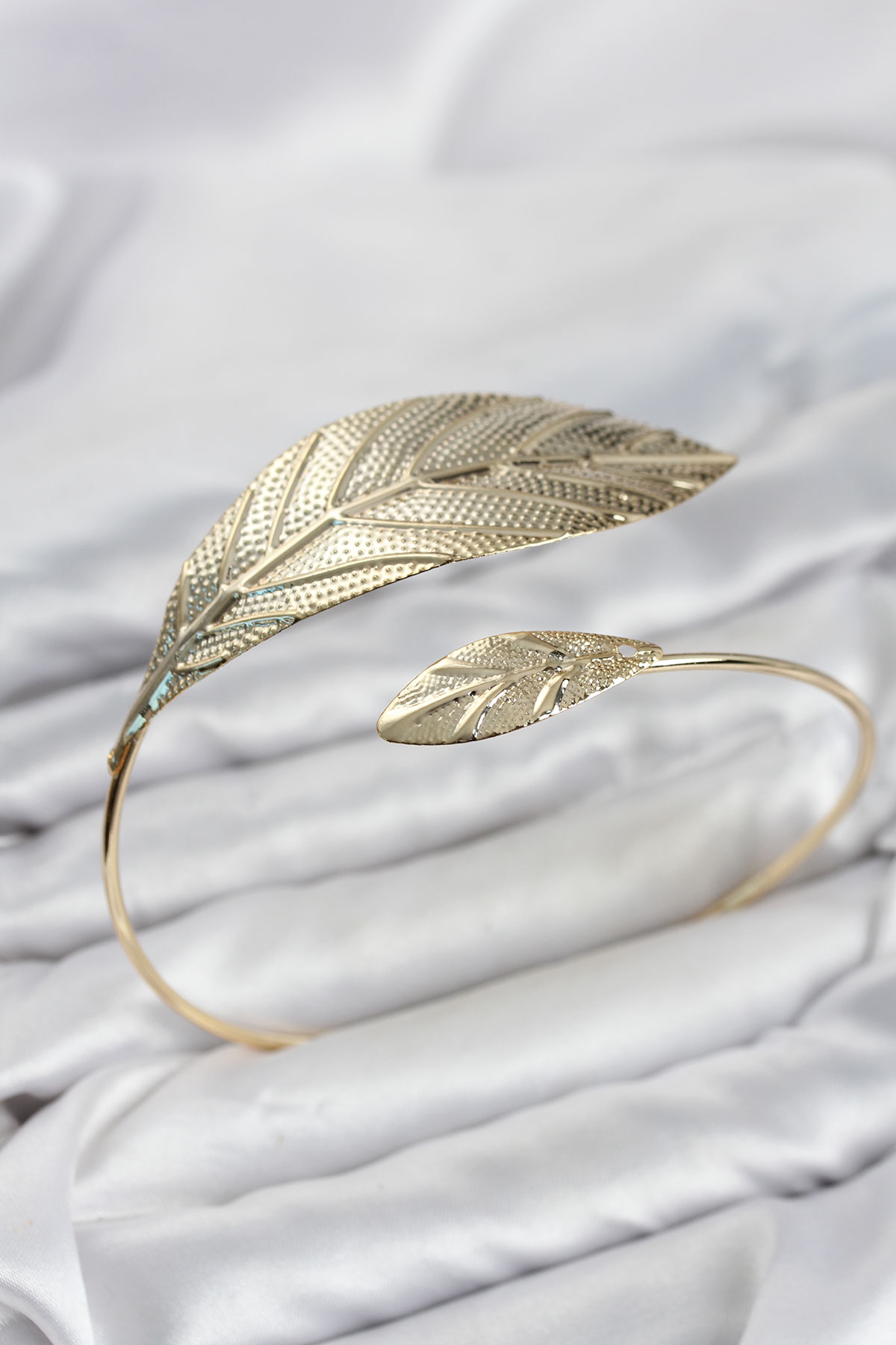 Pazu Bileklik Gold Renk Pirinç Yaprak Model - Bayi Depom Pazu Bileklik Gold Renk Pirinç Yaprak Model - Bayi Depom
