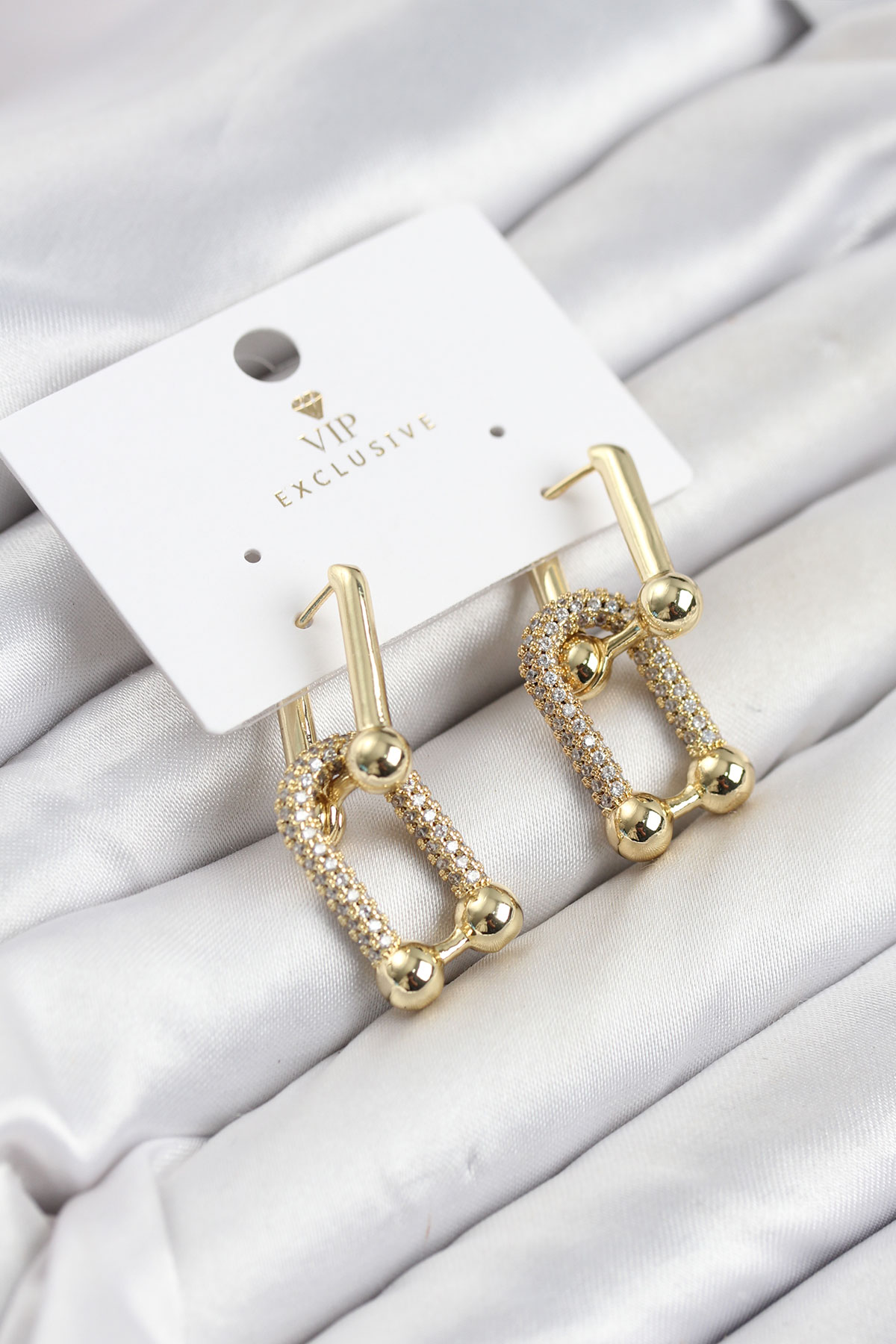 Gold Renk VIP Seri Tifani Zirkon Taşlı Kadın Küpe - Bayi Depom Gold Renk VIP Seri Tifani Zirkon Taşlı Kadın Küpe - Bayi Depom