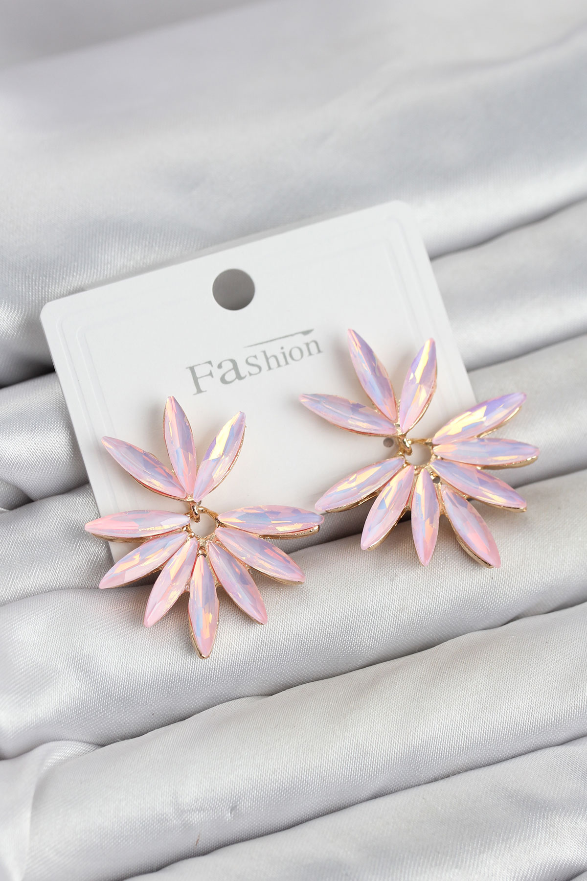 Pembe Renk Kristal Taşlı Lotus Model Kadın Küpe - Bayi Depom Pembe Renk Kristal Taşlı Lotus Model Kadın Küpe - Bayi Depom