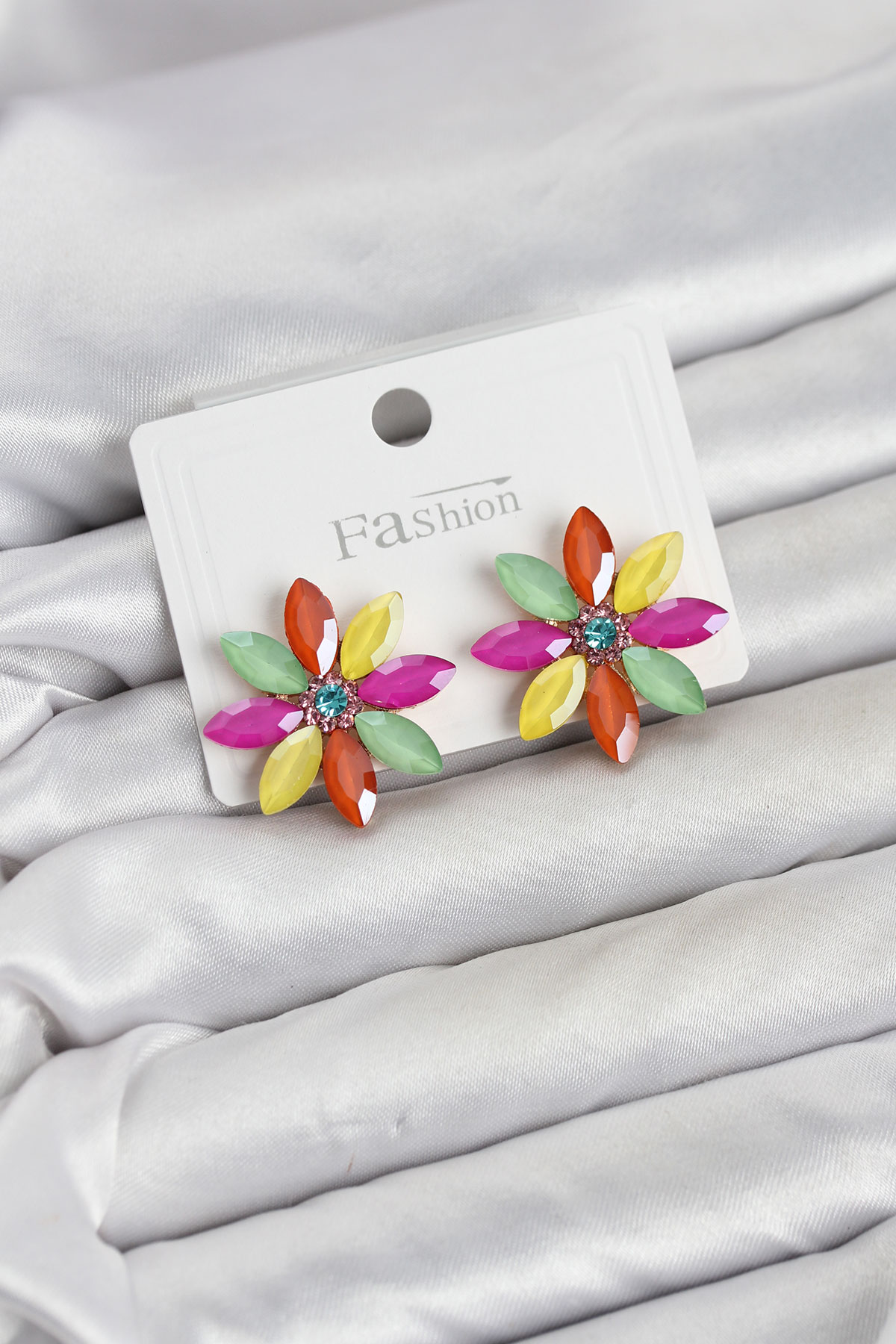 Karışık Renk Kristal Taşlı Lotus Çiçek Model Kadın Küpe - Bayi Depom Karışık Renk Kristal Taşlı Lotus Çiçek Model Kadın Küpe - Bayi Depom