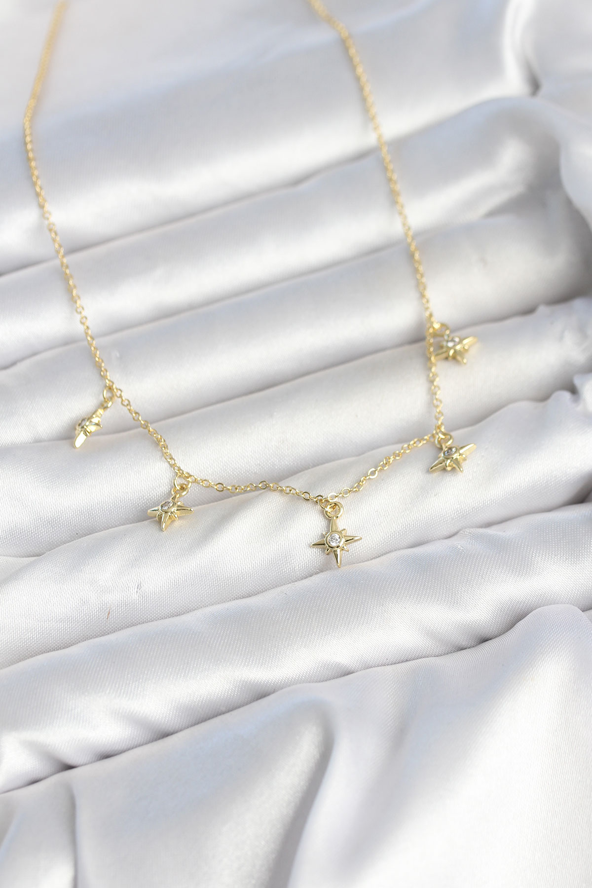 Pirinç Gold Renk Sıralı Minimal Kutup Yıldızı Model Kadın Kolye - Bayi Depom Pirinç Gold Renk Sıralı Minimal Kutup Yıldızı Model Kadın Kolye - Bayi Depom