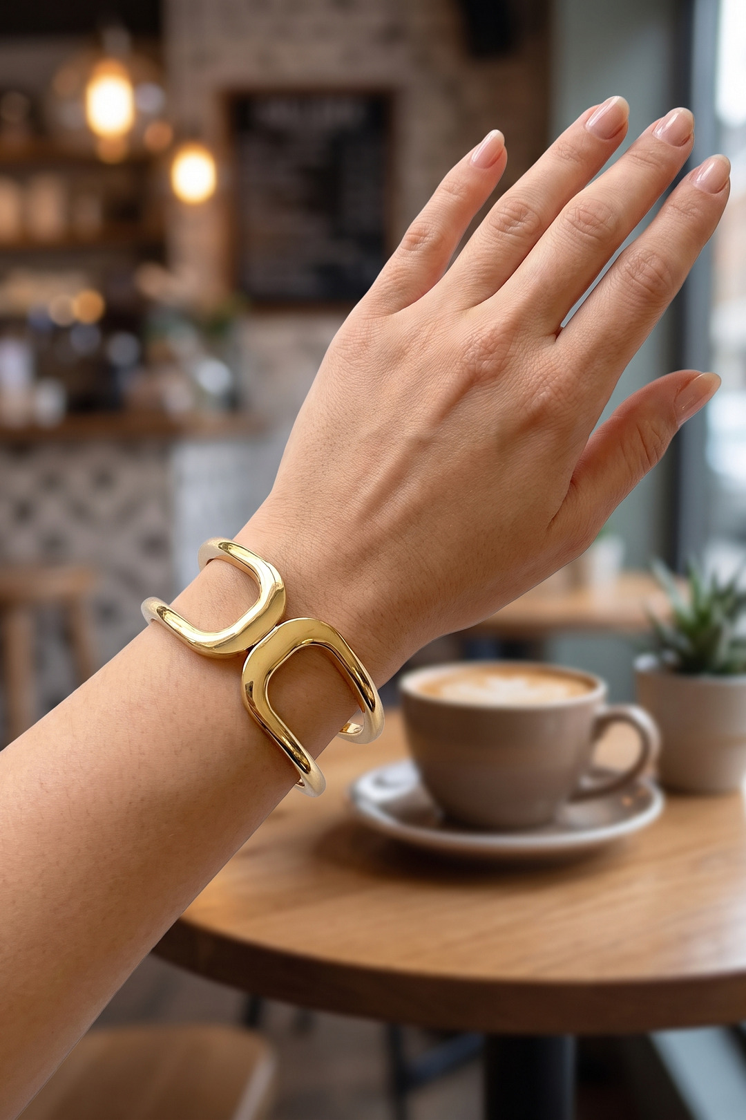 Gold Renk Pirinç Manşet Model Vintage Kelepçe Bilezik - Bayi Depom