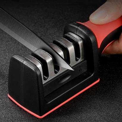 4 Aşamalı Kaymaz Tabanlı Hızlı Bıçak ve Makas Bileme Aracı - Keskin ve Pratik Kullanım ( Bayi Depom ) 4 Aşamalı Kaymaz Tabanlı Hızlı Bıçak ve Makas Bileme Aracı - Keskin ve Pratik Kullanım ( Bayi Depom )