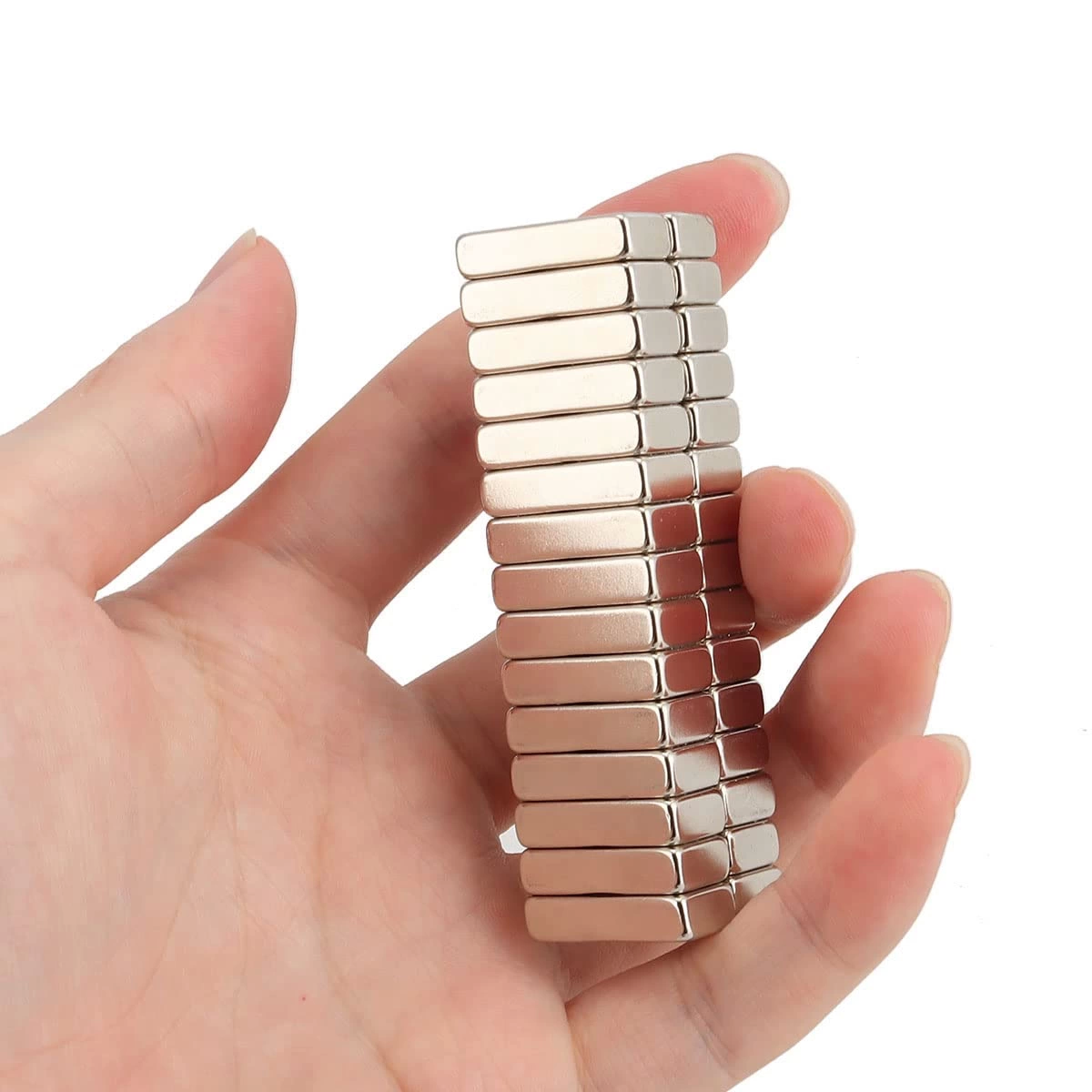 1 Adet 20x10x5 mm Neodyum Magnet N35 Güçlü Mıknatıs Köşeli ve Dayanıklı Nikel Kaplama ( Bayi Depom ) 1 Adet 20x10x5 mm Neodyum Magnet N35 Güçlü Mıknatıs Köşeli ve Dayanıklı Nikel Kaplama ( Bayi Depom )