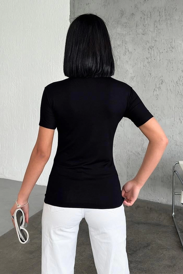 Rahat Ve Şık Kısa Kollu Bisiklet Yaka Likralı Viskon Penye Body Siyah ( Bayi Depom ) Rahat Ve Şık Kısa Kollu Bisiklet Yaka Likralı Viskon Penye Body Siyah ( Bayi Depom )
