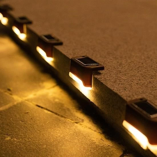 Solar Güneş Enerjili Şarj Edilen Köşebent Merdiven Veranda Bahçe Yolu Led Lamba Işık 4 Adet ( Bayi Depom ) Solar Güneş Enerjili Şarj Edilen Köşebent Merdiven Veranda Bahçe Yolu Led Lamba Işık 4 Adet ( Bayi Depom )