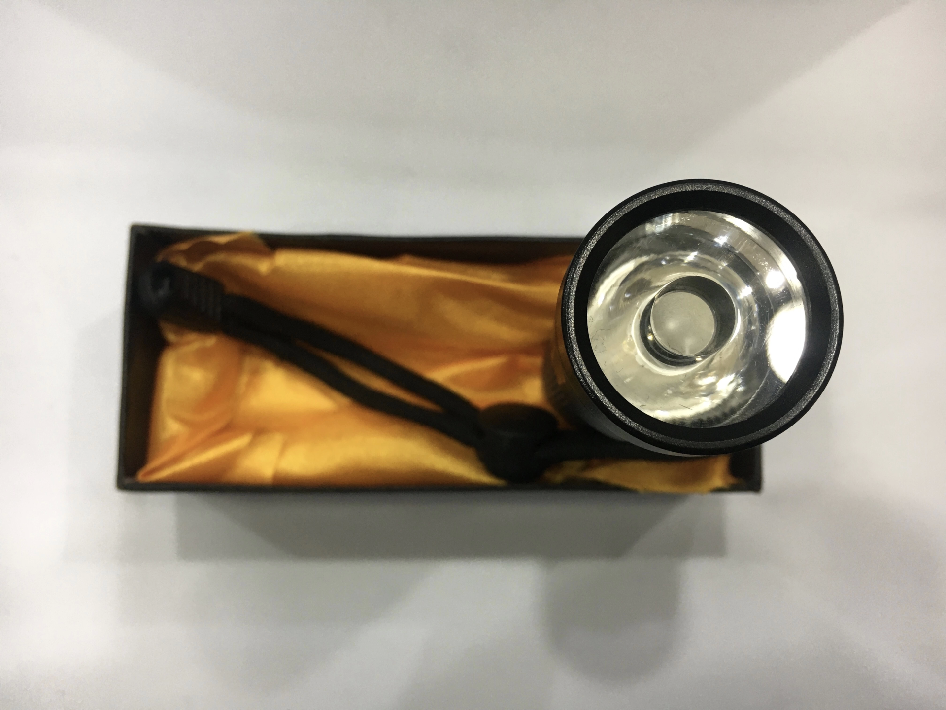 Beyaz Led Işıklı Mini Fener D35 ( Bayi Depom ) Beyaz Led Işıklı Mini Fener D35 ( Bayi Depom )