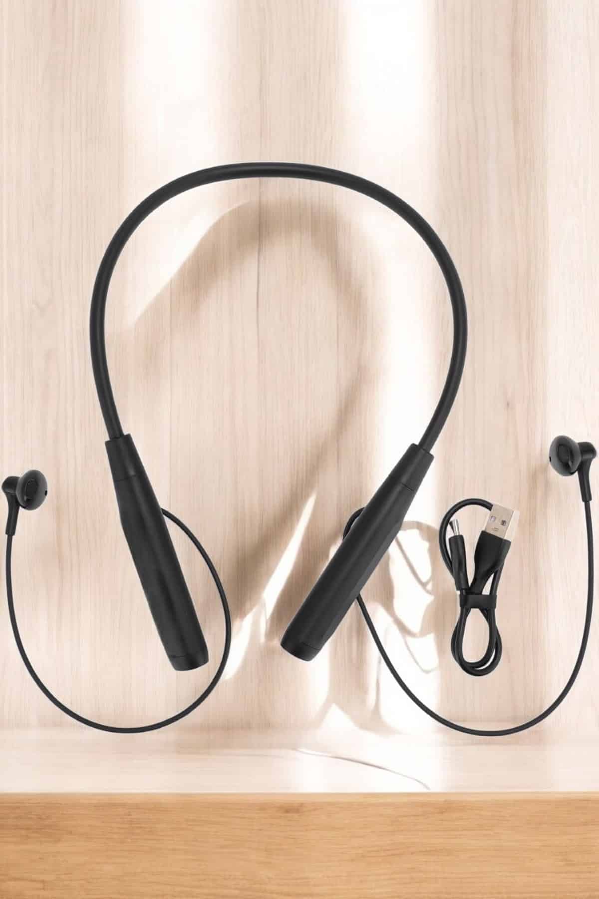 Yeni Nesil Bluetooth Kulaklık Kablolu Kulak İçi Dijital Göstergeli - Bayi Depom Yeni Nesil Bluetooth Kulaklık Kablolu Kulak İçi Dijital Göstergeli - Bayi Depom