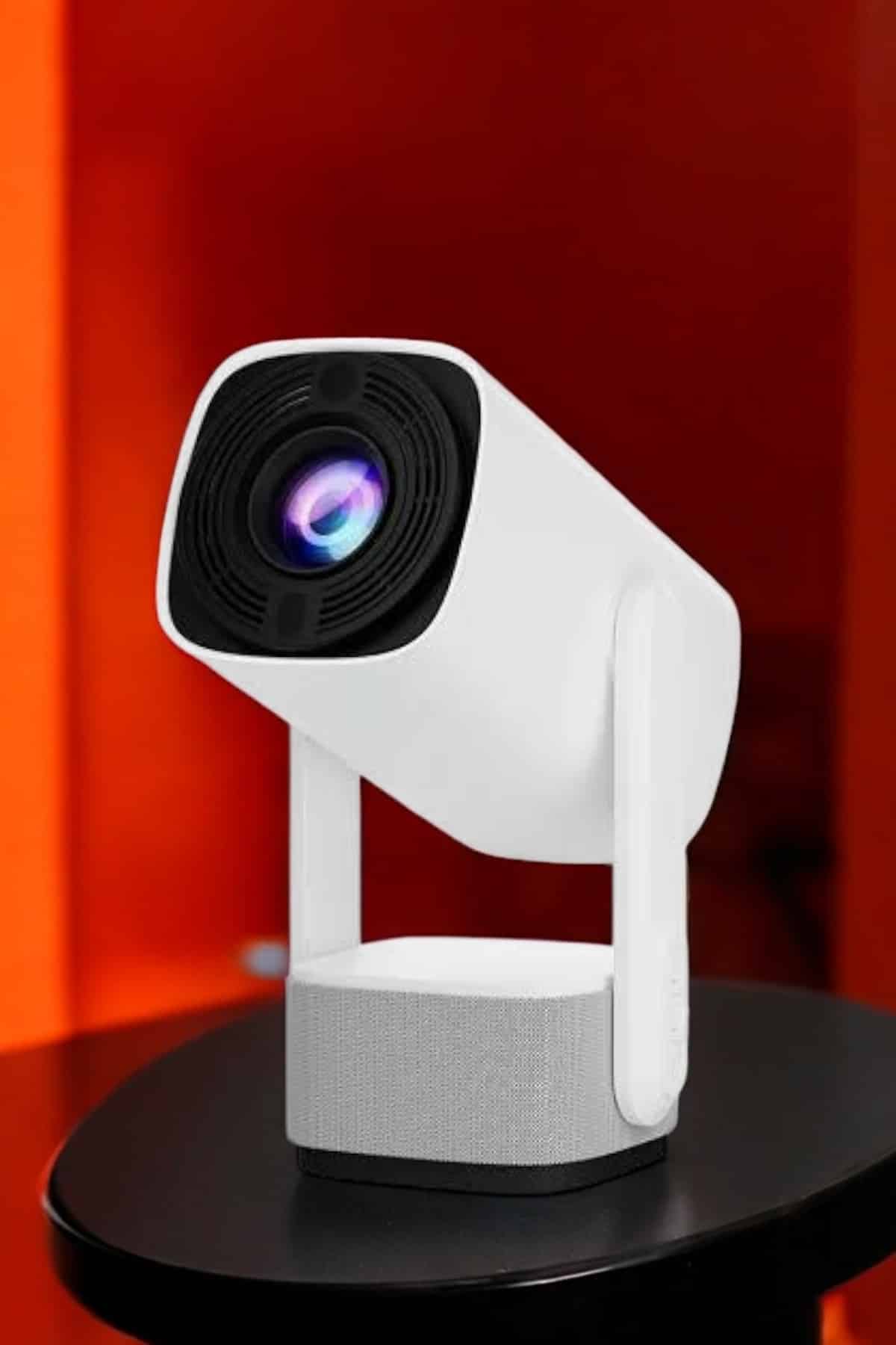 Şarjlı Projeksiyon Oyun Sinema Projektörü 4K HD Görüntü Kaliteli - Bayi Depom