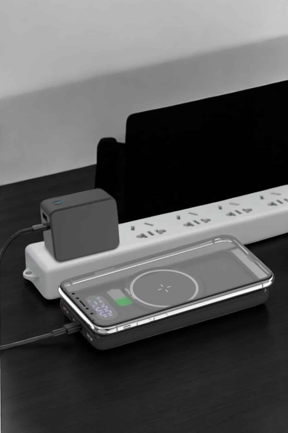 Powerbank Taşınabilir 10.000 Mah Hızlı Şarj Dijital Göstergeli - Bayi Depom Powerbank Taşınabilir 10.000 Mah Hızlı Şarj Dijital Göstergeli - Bayi Depom