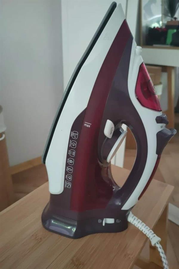 Modern Tasarım 2200W Dayanıklı Buharlı Seramik Kaplama Ütü Yeni Nesil - Bayi Depom