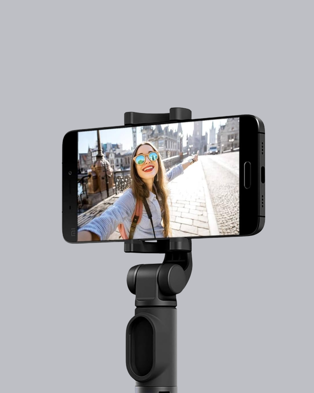 Kablosuz Bluetooth Selfie Çubuğu – 360° Dönebilir Başlık, Taşınabilir ve Şık Tasarım - Bayi Depom Kablosuz Bluetooth Selfie Çubuğu – 360° Dönebilir Başlık, Taşınabilir ve Şık Tasarım - Bayi Depom
