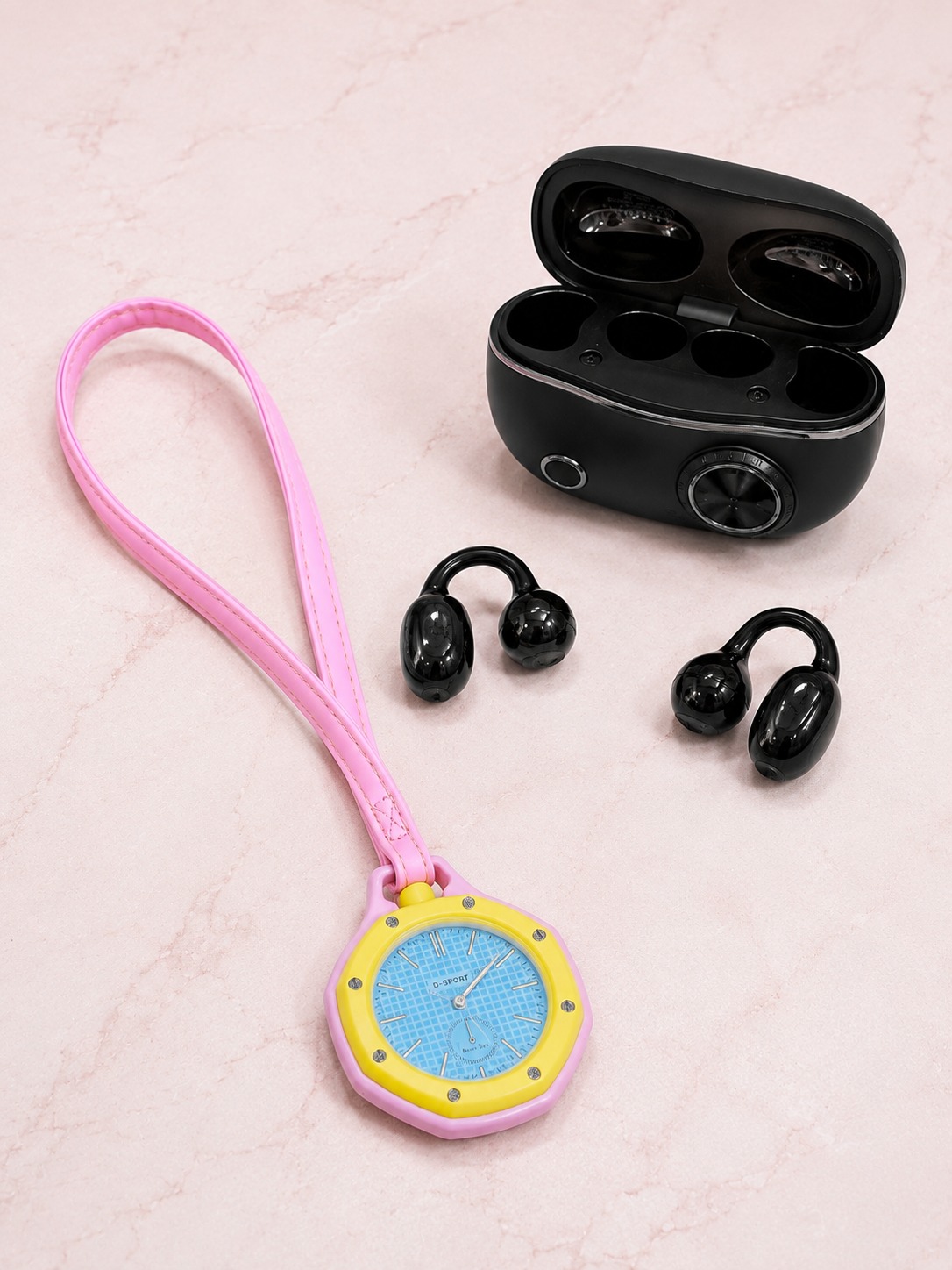 Kablosuz Kulaklık Seti ve Pembe Askılı Analog Charm Saat Günlük Kullanım Kampanyası - Bayi Depom Kablosuz Kulaklık Seti ve Pembe Askılı Analog Charm Saat Günlük Kullanım Kampanyası - Bayi Depom